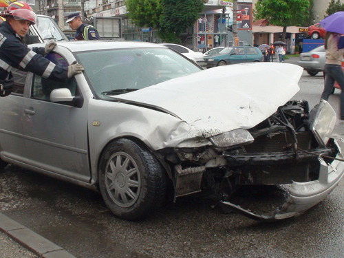 Accident McDonalds (C) eMM.ro